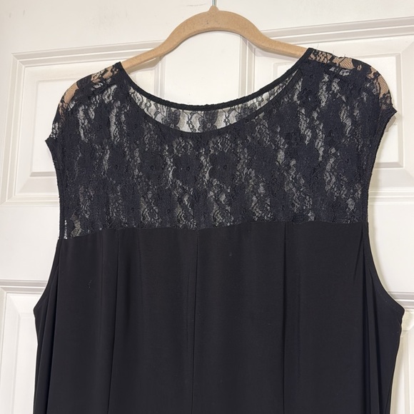 Kasper Black Dress with Lace - Picture 2 of 3